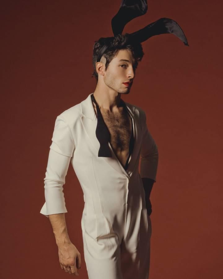 Naked ezra miller Ezra Miller: