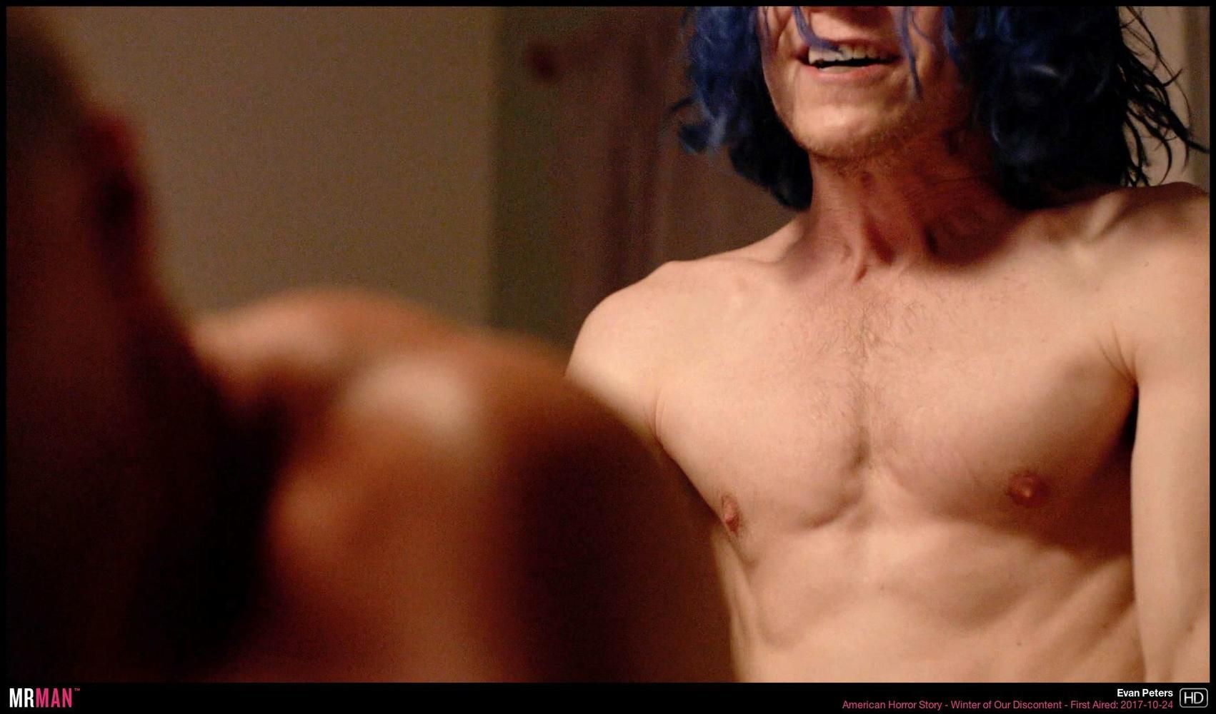 Evan Peters Naked Pics.