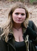 Abigail Breslin – Busty Hollywood Celeb with Sexy Cleavage, Tits –  Celebrity Porn Photo