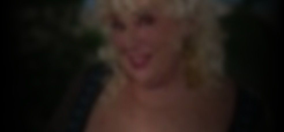 Renée Taylor Nude