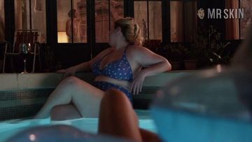 Nackt  Emma Hunton 'Good Trouble'