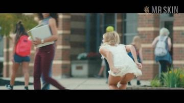 Topless vanessa dubasso Aubrey Plaza
